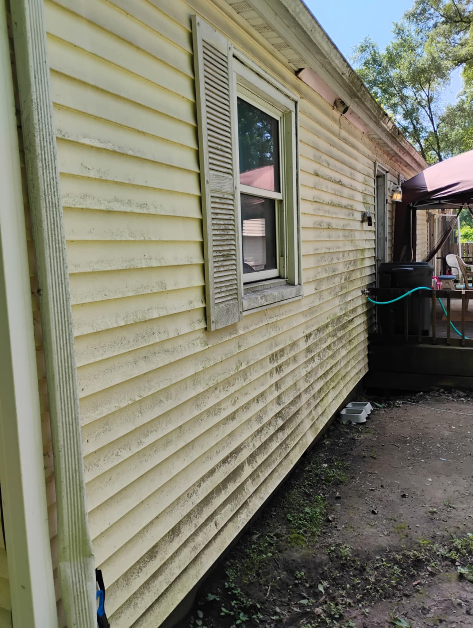 Powerwashing Before